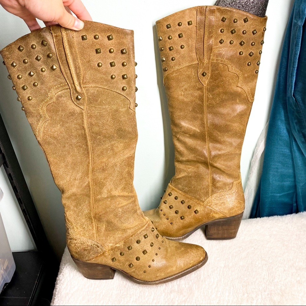 LAST CHANCE‼️ Women’s Lavorazione Artigiana Tall Brown Studded Boots 40